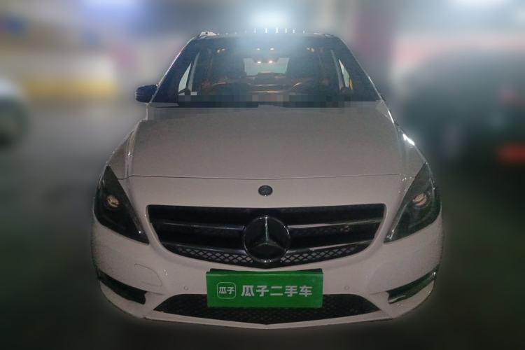 Used Mercedes-Benz B-Class 2013 B 260 Front