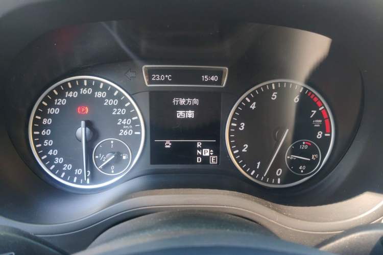 Used Mercedes-Benz B-Class 2013 B 260 Instrument Cluster