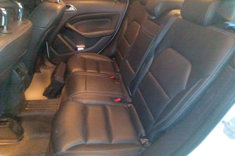 Used Mercedes-Benz B-Class 2013 B 260 Left Rear Seat