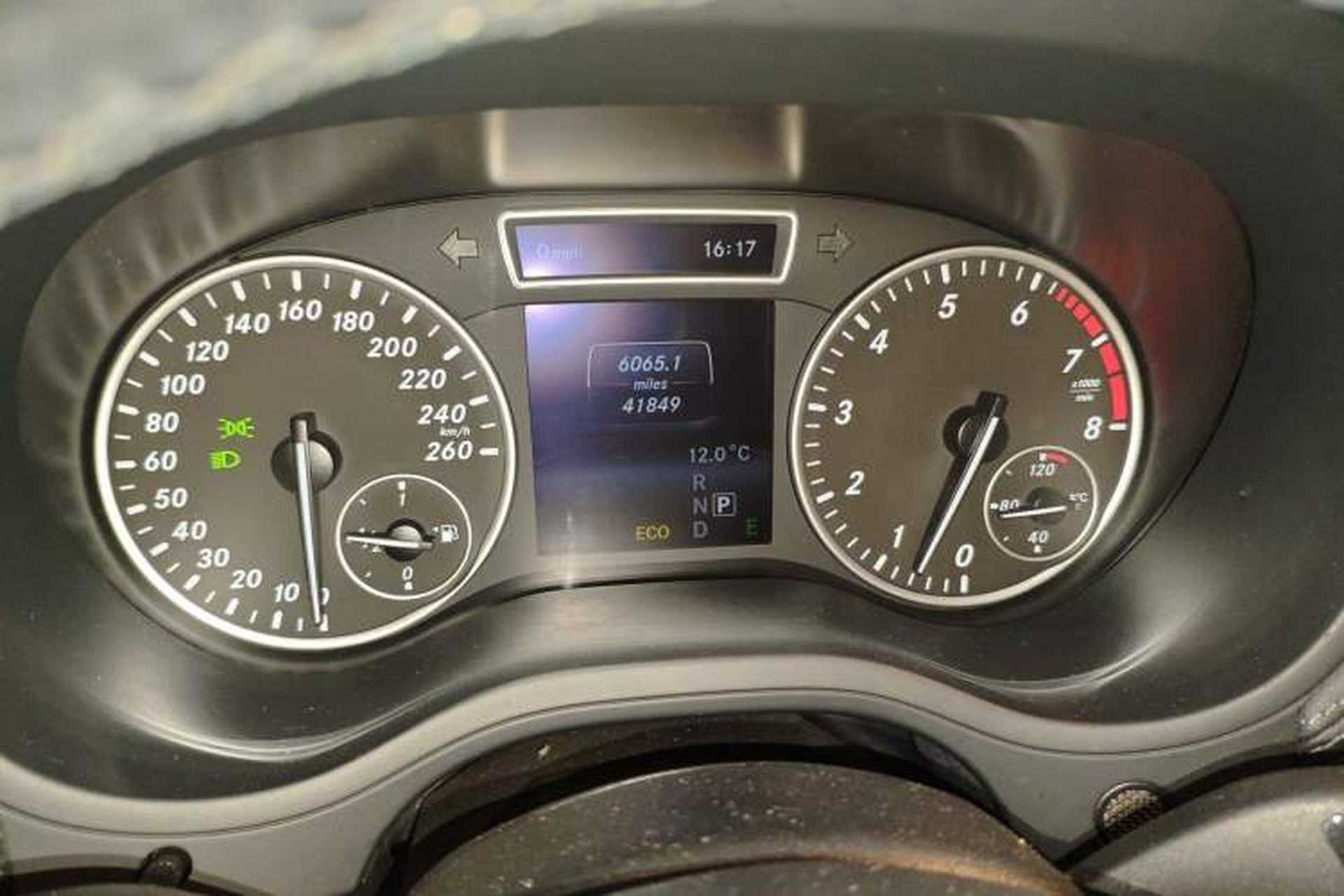 Used Mercedes-Benz B-Class 2013 B 260 Odometer Close Up