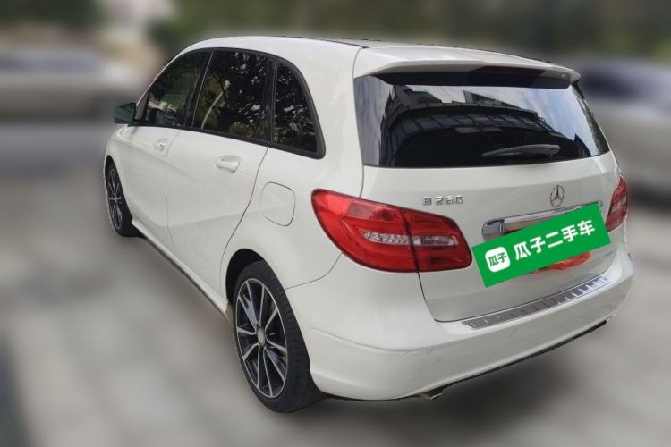 Used Mercedes-Benz B-Class 2013 B 260 Rear Left 45 Deg