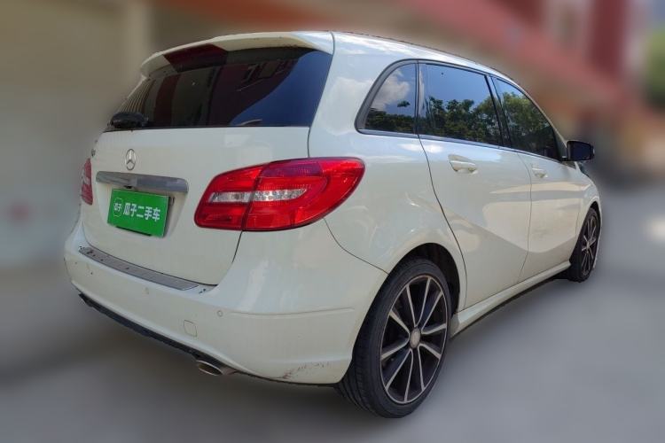 Used Mercedes-Benz B-Class 2013 B 260 Rear Right 45 Deg