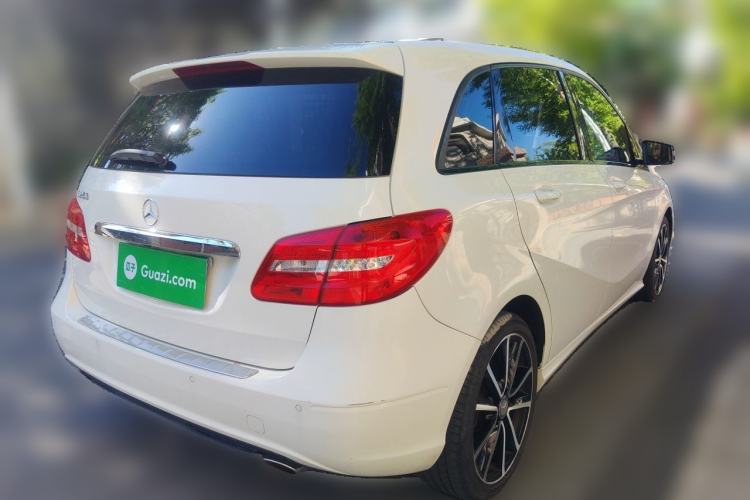 Used Mercedes-Benz B-Class 2013 B 260 Rear Right 45 Deg
