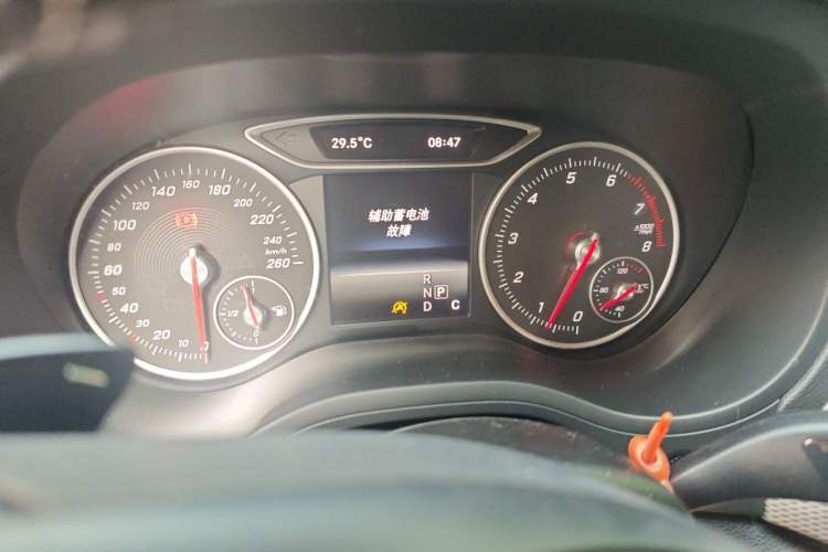 Used Mercedes-Benz B-Class 2015 B 200 Sport Edition Instrument Cluster