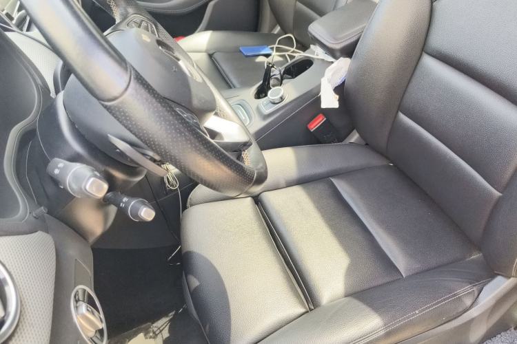 Used Mercedes-Benz B-Class 2015 B 200 Fashion Model Left Front Seat
