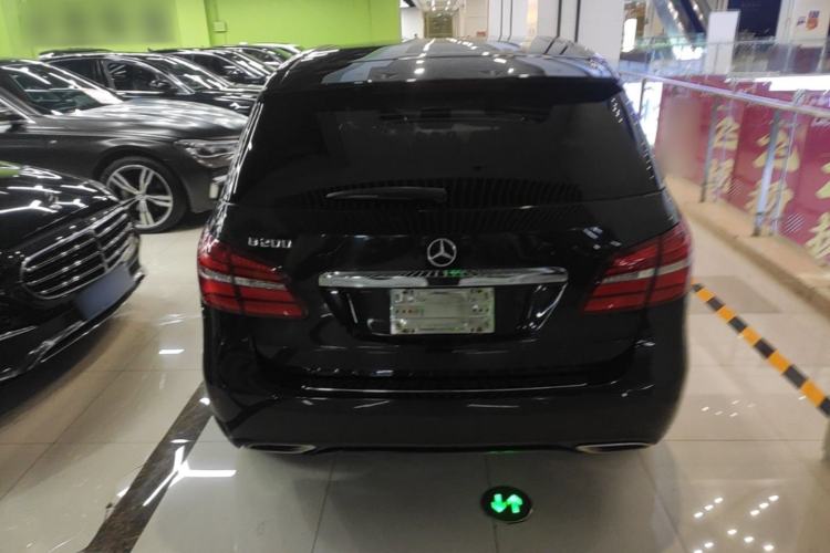 Used Mercedes-Benz B-Class 2015 B 200 Luxury Model Rear