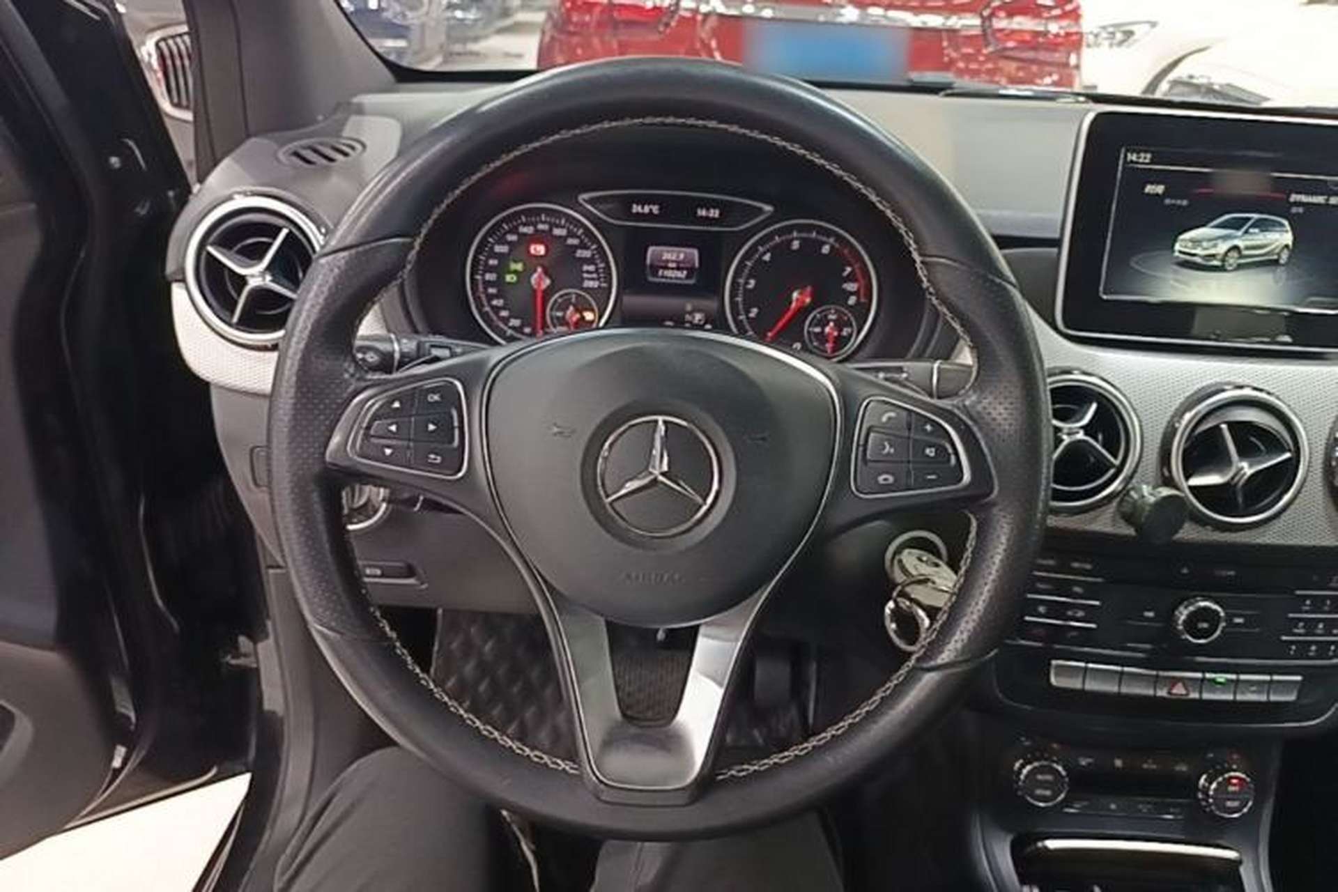 Used Mercedes-Benz B-Class 2015 B 200 Fashion Model Steering Wheel