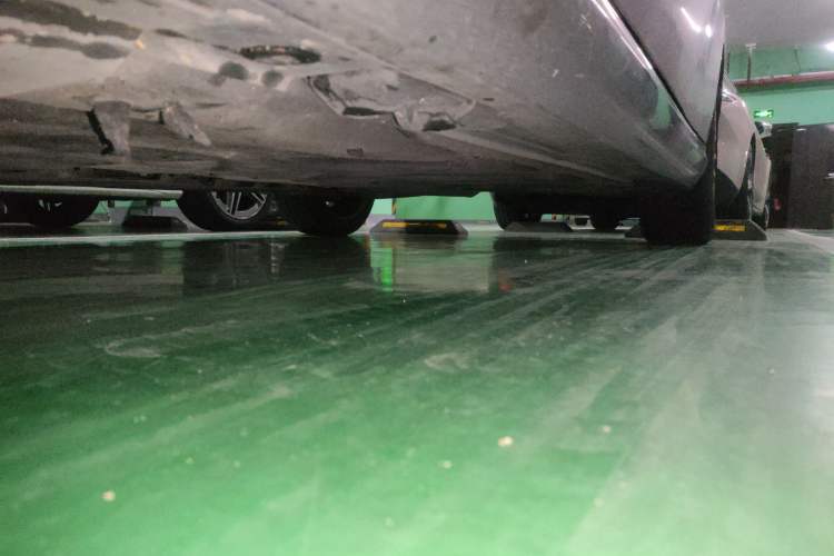 Used Mercedes-Benz B-Class 2015 B 200 Sport Edition Chassis Front Left