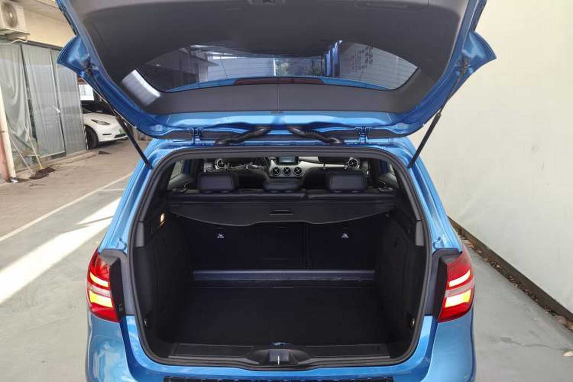 Used Mercedes-Benz B-Class 2015 B 200 Fashion Model Exterior 14