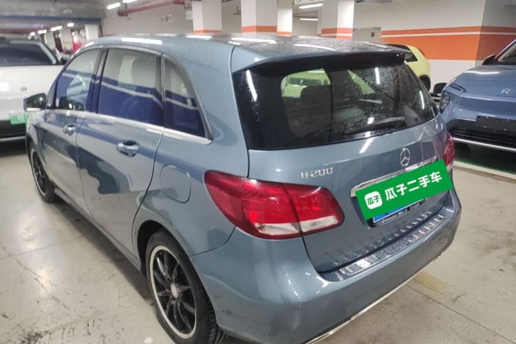 Used Mercedes-Benz B-Class 2015 B 200 Sport Edition Exterior 2
