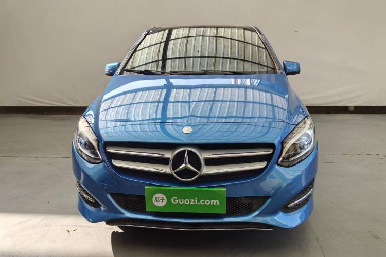 Used Mercedes-Benz B-Class 2015 B 200 Fashion Model Exterior 3
