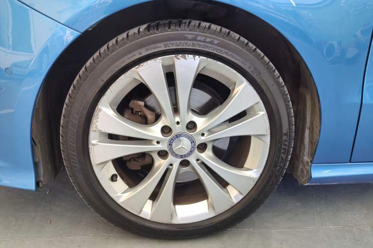 Used Mercedes-Benz B-Class 2015 B 200 Fashion Model Exterior 4