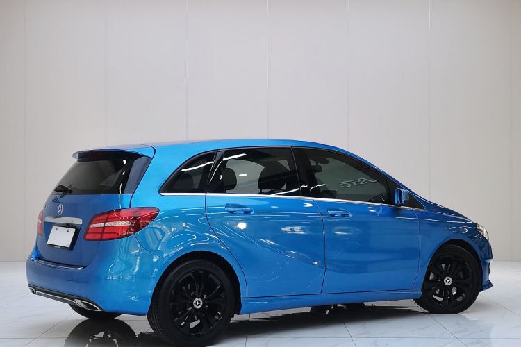 Used Mercedes-Benz B-Class 2015 B 200 Fashion Model Exterior 5