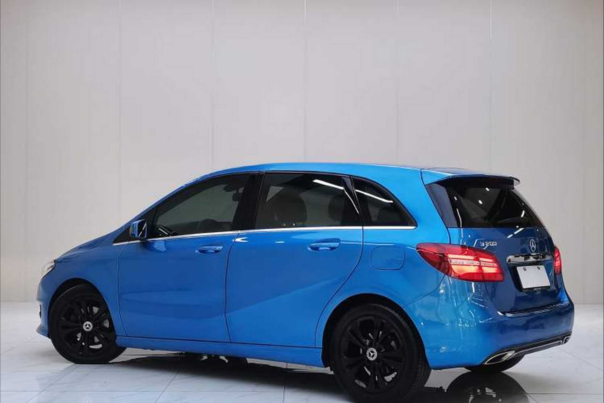 Used Mercedes-Benz B-Class 2015 B 200 Fashion Model Exterior 6