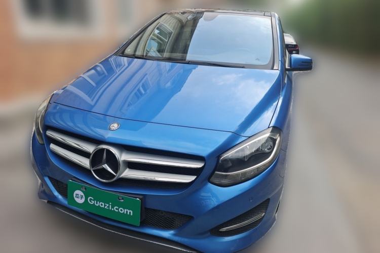 Used Mercedes-Benz B-Class 2015 B 200 Sport Edition Front