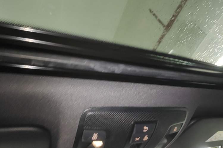 Used Mercedes-Benz B-Class 2015 B 200 Sport Edition Headliner