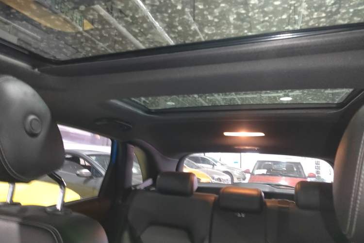 Used Mercedes-Benz B-Class 2015 B 200 Fashion Model Headliner