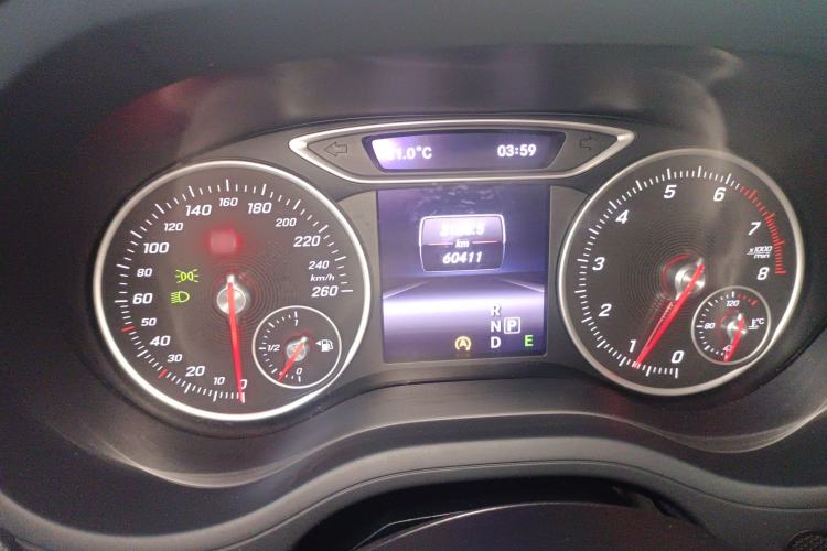 Used Mercedes-Benz B-Class 2015 B 200 Fashion Model Instrument Cluster
