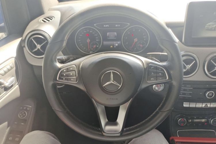 Used Mercedes-Benz B-Class 2015 B 200 Fashion Model Interior 1