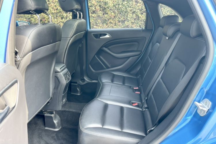 Used Mercedes-Benz B-Class 2015 B 200 Fashion Model Interior 4