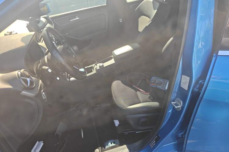 Used Mercedes-Benz B-Class 2015 B 200 Sport Edition Left Front Seat