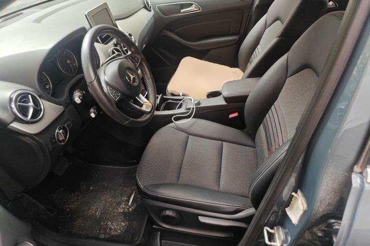 Used Mercedes-Benz B-Class 2015 B 200 Sport Edition Left Front Seat