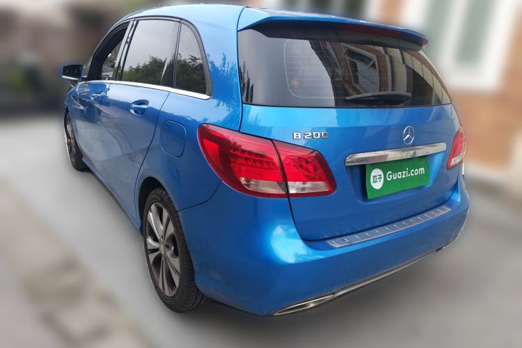 Used Mercedes-Benz B-Class 2015 B 200 Sport Edition Rear Left 45 Deg