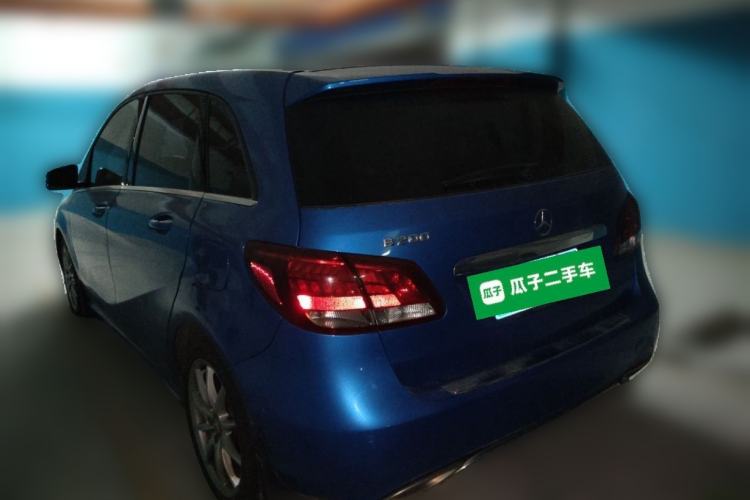 Used Mercedes-Benz B-Class 2015 B 200 Sport Edition Rear Left 45 Deg