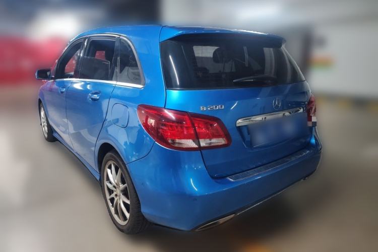 Used Mercedes-Benz B-Class 2015 B 200 Sport Edition Rear Left 45 Deg
