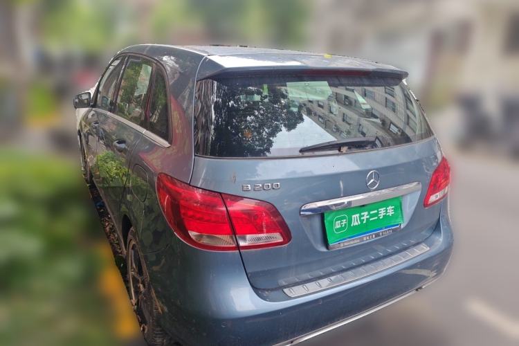 Used Mercedes-Benz B-Class 2015 B 200 Sport Edition Rear Left 45 Deg