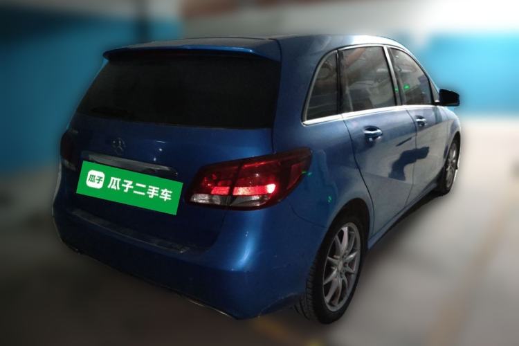 Used Mercedes-Benz B-Class 2015 B 200 Sport Edition Rear Right 45 Deg