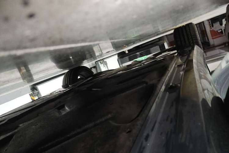 Used Mercedes-Benz B-Class 2015 B 200 Sport Edition Right Side Sill