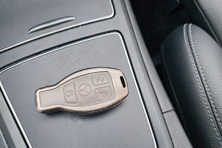 Used Mercedes-Benz B-Class 2015 B 200 Fashion Model Vehicle Key