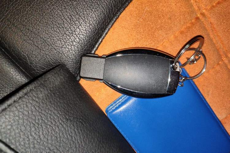 Used Mercedes-Benz B-Class 2015 B 200 Sport Edition Vehicle Key