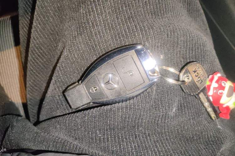 Used Mercedes-Benz B-Class 2015 B 200 Sport Edition Vehicle Key