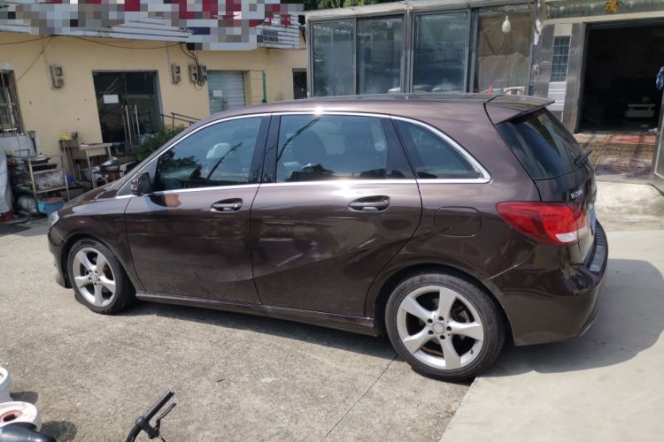 Used Mercedes-Benz B-Class 2015 B 200 Sport Edition Left Side