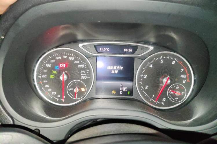 Used Mercedes-Benz B-Class 2015 B 200 Sport Edition Instrument Cluster