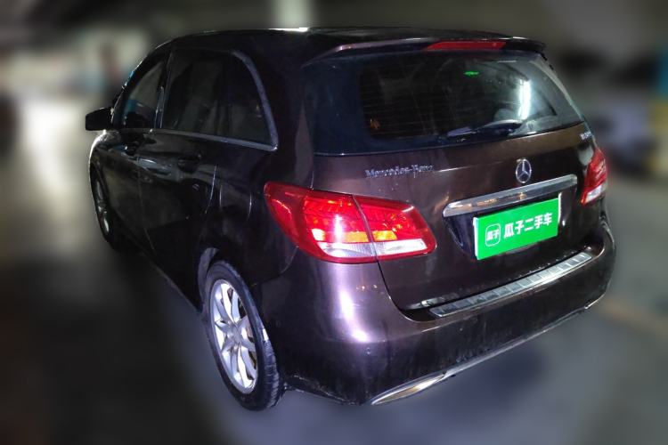 Used Mercedes-Benz B-Class 2015 B 200 Sport Edition Rear Left 45 Deg