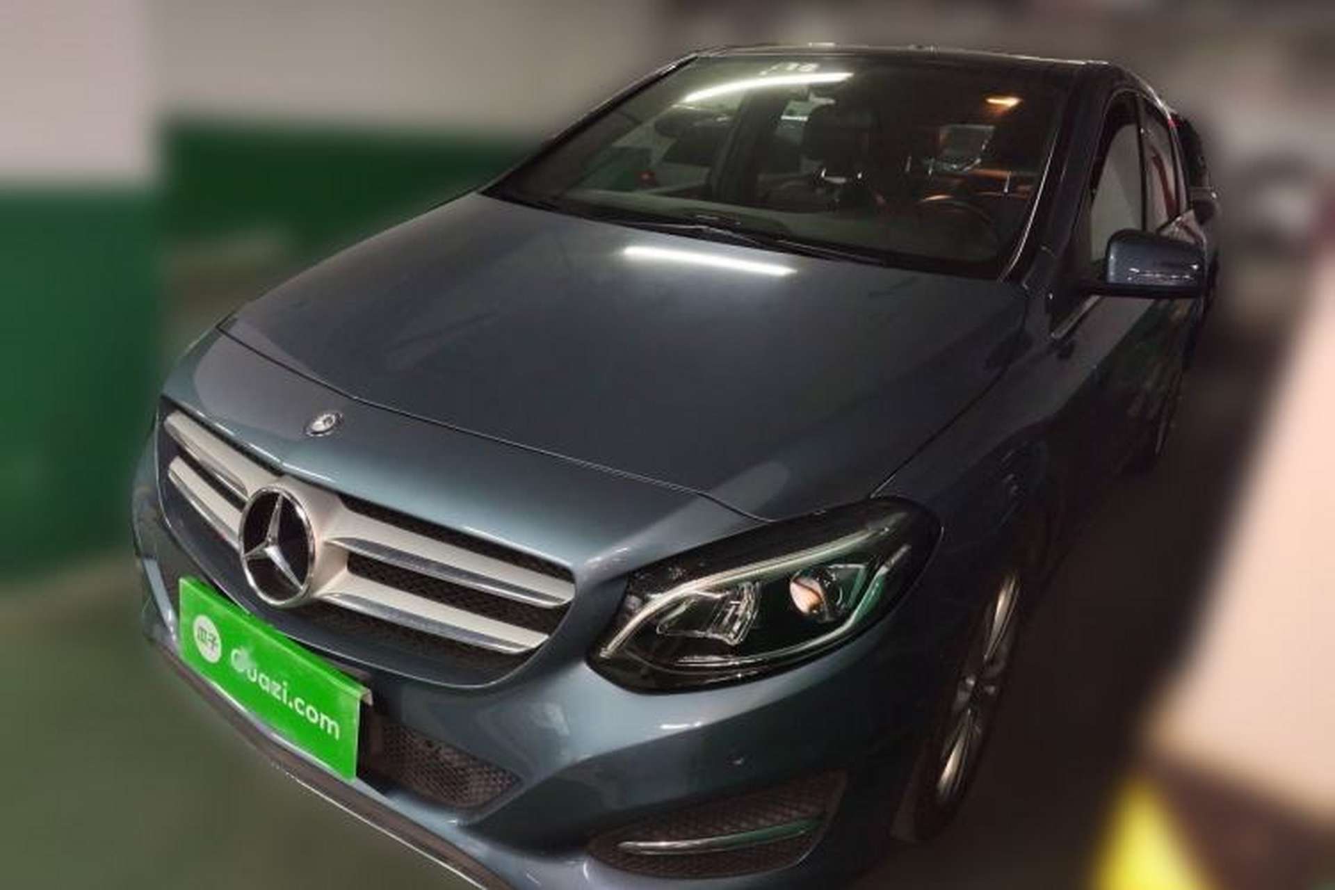 Used Mercedes-Benz B-Class 2015 B 200 Fashion Model Front Left 45 Deg