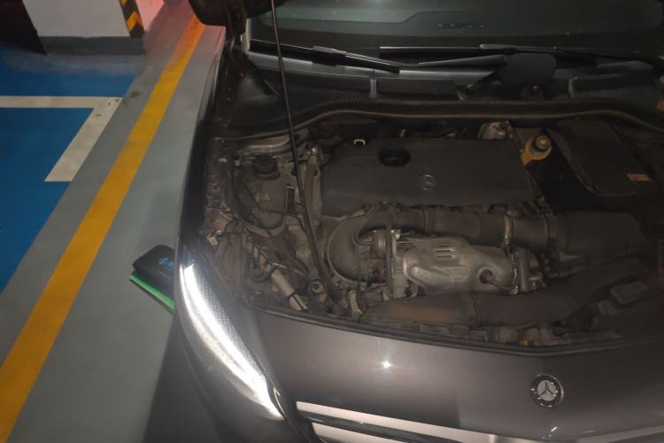 Used Mercedes-Benz B-Class 2015 B 200 Fashion Model Engine Bay Right
