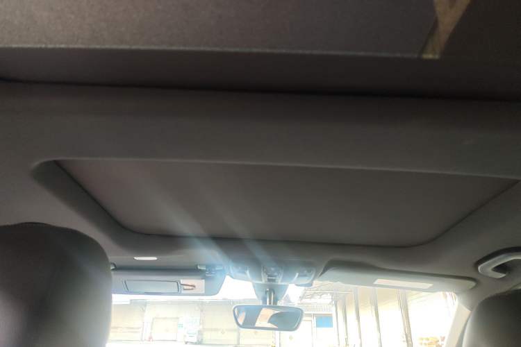 Used Mercedes-Benz B-Class 2015 B 200 Fashion Model Headliner