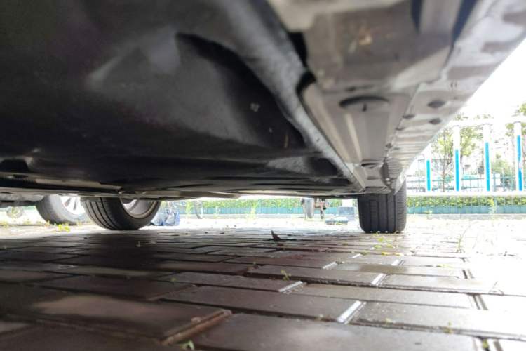 Used Mercedes-Benz B-Class 2015 B 200 Sport Edition Left Side Sill
