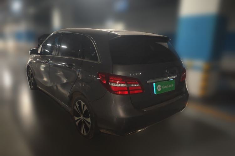 Used Mercedes-Benz B-Class 2015 B 200 Fashion Model Rear Left 45 Deg