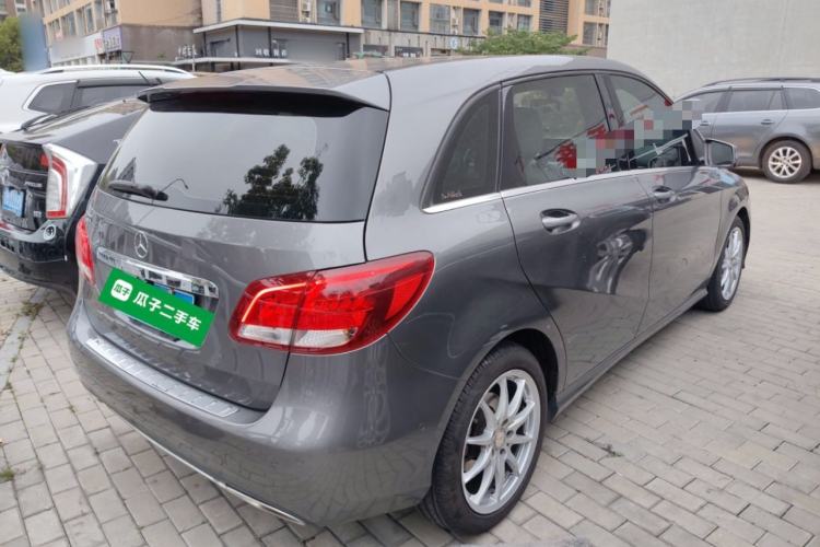 Used Mercedes-Benz B-Class 2015 B 200 Sport Edition Rear Right 45 Deg