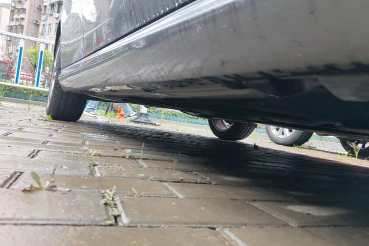 Used Mercedes-Benz B-Class 2015 B 200 Sport Edition Right Side Sill