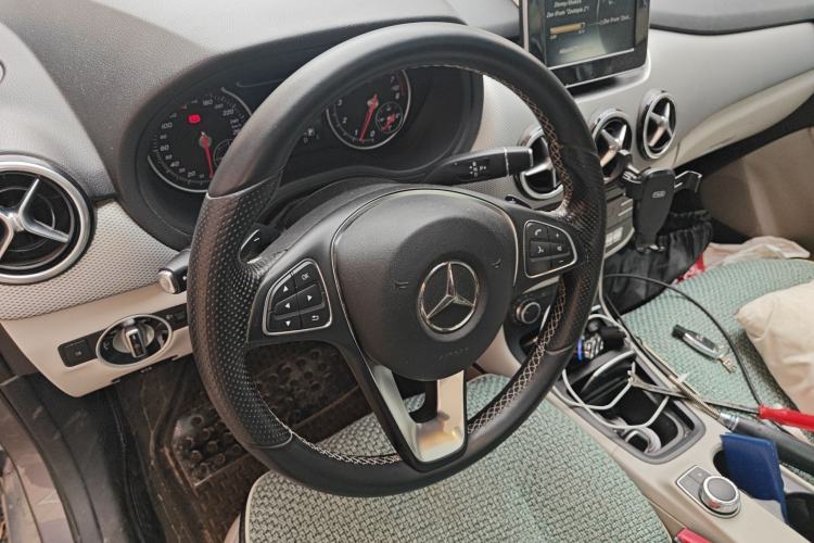 Used Mercedes-Benz B-Class 2015 B 200 Sport Edition Steering Wheel