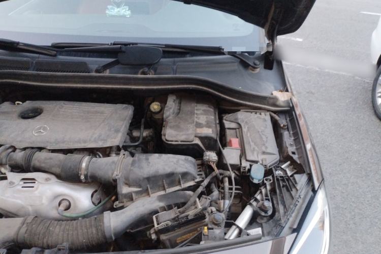 Used Mercedes-Benz B-Class 2015 B 200 Sport Edition Engine Bay Left