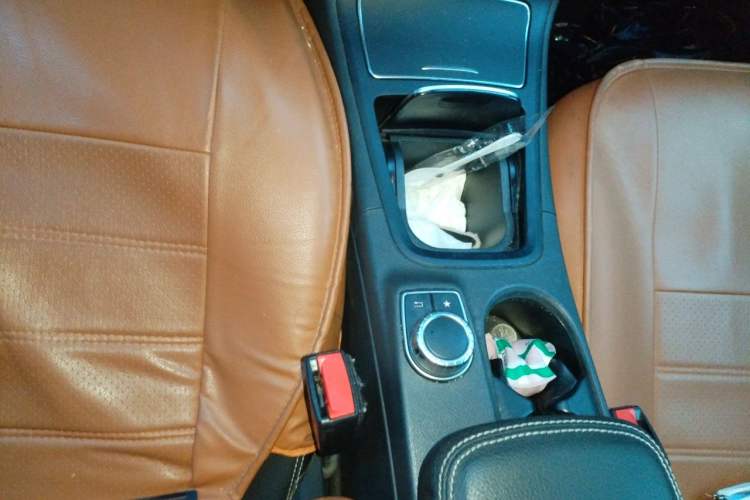 Used Mercedes-Benz B-Class 2015 B 200 Sport Edition Gear Lever