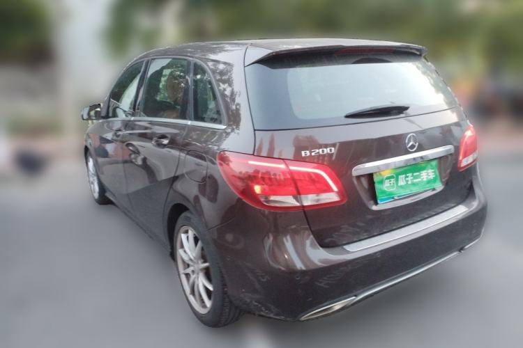 Used Mercedes-Benz B-Class 2015 B 200 Sport Edition Rear Left 45 Deg