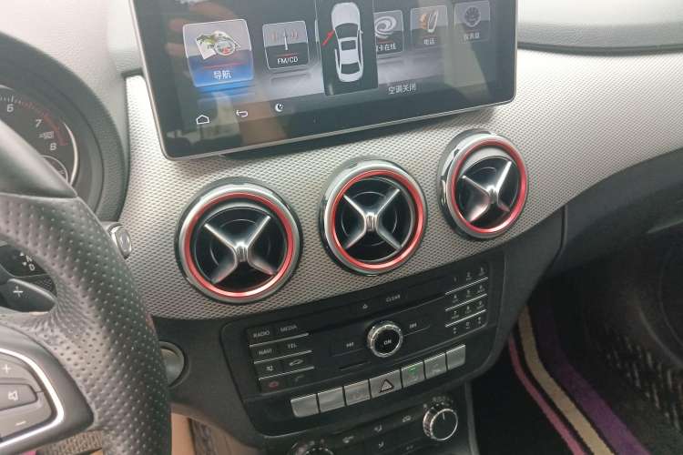 Used Mercedes-Benz B-Class 2015 B 200 Sport Edition Audio And AC Panel
